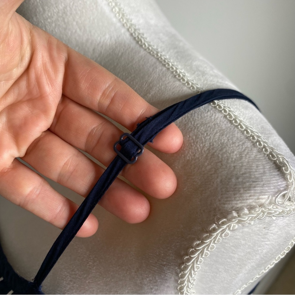 Ann Taylor LOFT spaghetti strap (adjustable) navy & cream dress size 6 - Picture 4 of 7